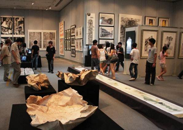 �����ɣ�����Ȧ��ײ���������ɺϣ���������