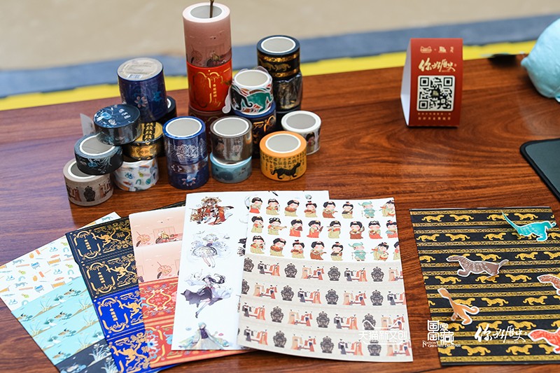 �����ұ��ء�Я����è���Ĵ��ٷ���Ʒ ��������³���