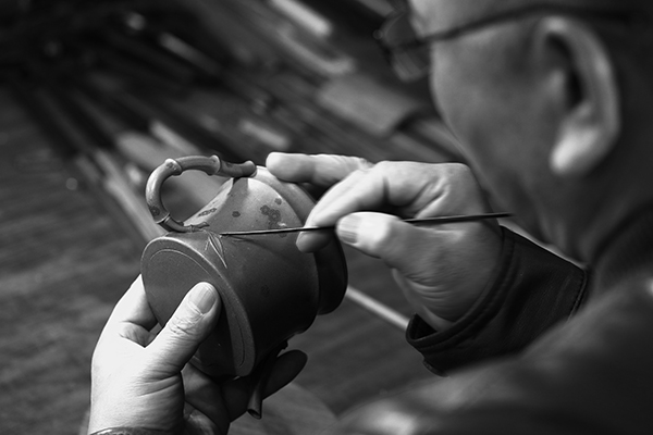 ���Ͼ�����������˳��ɰ����չ���й������ݿ�Ļ