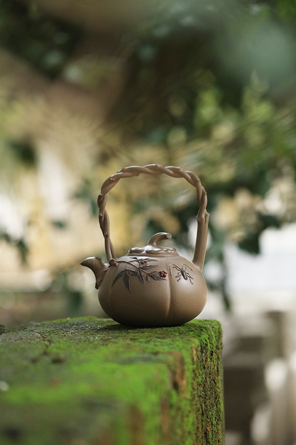 ���Ͼ�����������˳��ɰ����չ���й������ݿ�Ļ