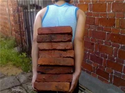 һ��������Ҫ׬����Ǯ����ά�����