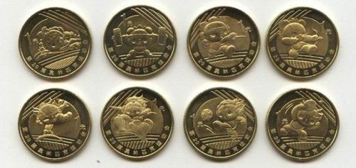 抗战胜利70周年主题纪念币:就是现在正在朋友圈刷屏的这套咯!没抢到的小伙伴不要着急,10月29日还会发行第二批!