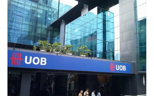 ��G7���н���9������ٿ����飬���м��ô����У�9��6�գ���ŷ�����У�9��7�գ����ٿ��������߻��飬֮���������ʾ��顣����������9��5�յĵ�����ʾ��26λ����ʦ�н���5λԤ�Ƽ��ô����н�����Ϣ25��������1.0%����