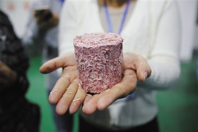 ���յİ�Ԫ��������ձ�����ѹ�飬������һվ�Ǳ����շ��硣ѹ������һ��Ͽ���Ҫԭ��ֵԼΪ2����3��Ԫ������ҡ�