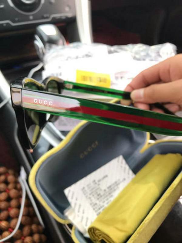 ����һ�����ھ�������Gucci���ųۣ�̫�������ջ�ʱȴ���Gucc�� �������� ͼ